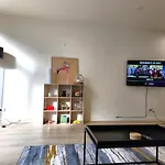 U Suites On Jessie