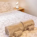 Back Garden Flat With Free On Street Parking And Fiber Wifi - 15 Mins To Ferry, Stadium, Cbd