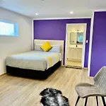 Brand New Entire Guesthouse