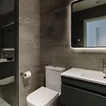 Unit 3, 11 Hospital Road Apartment