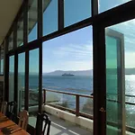 Edgewater Lodge B&B