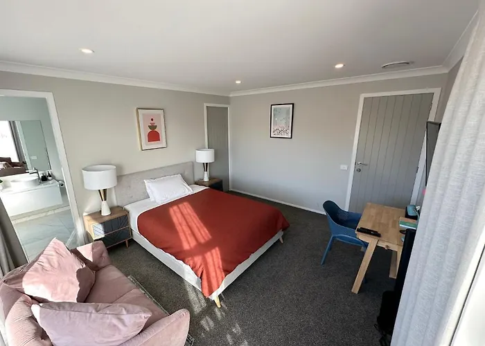 Mountain View Room