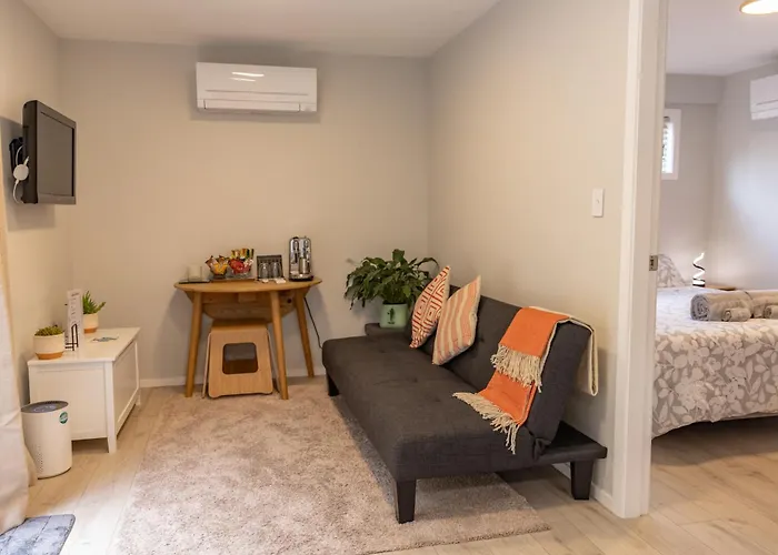 Back Garden Flat With Free On Street Parking And Fiber Wifi - 15 Mins To Ferry, Stadium, Cbd