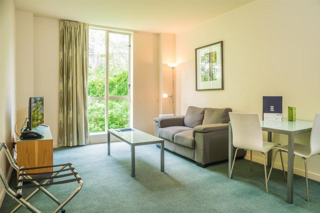 Astelia Aparthotel 4*