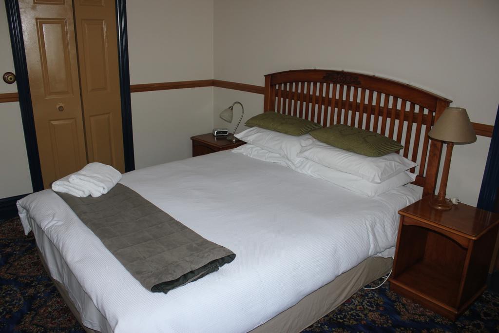 Shepherds Arms 3* Wellington