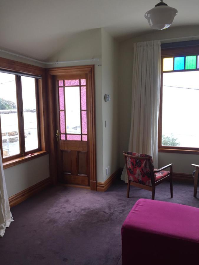 Karaka Bays Bed & Breakfast Wellington