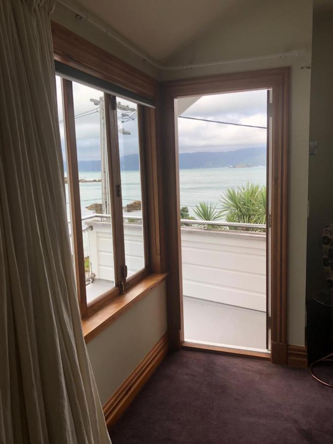 Karaka Bays Bed & Breakfast