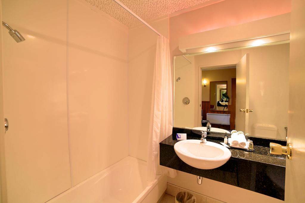Hotel Brentwood