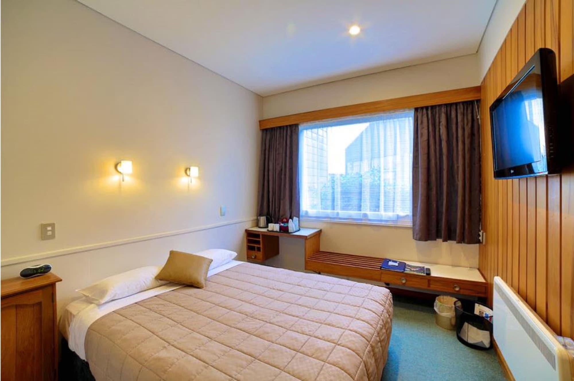 Brentwood Hotel