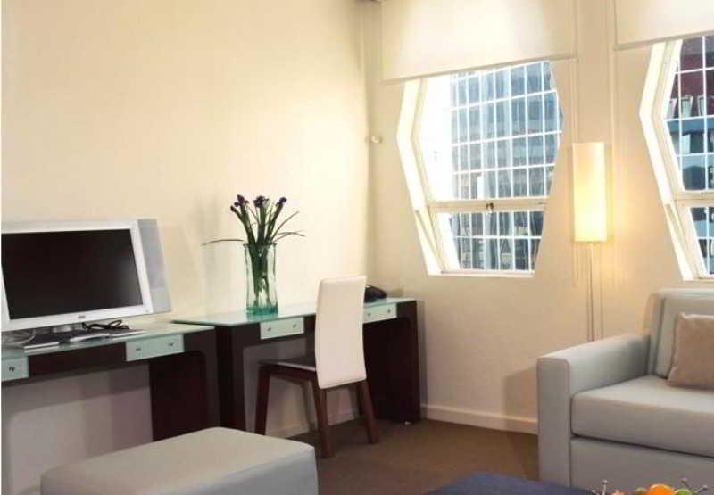 Aparthotel Quest On Lambton Serviced 4*