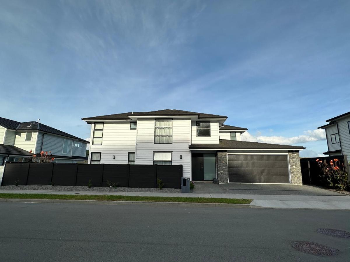 Mountain View Wellington