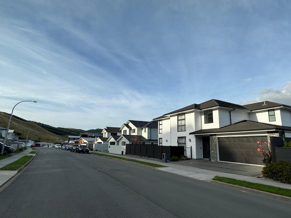 Mountain View Wellington