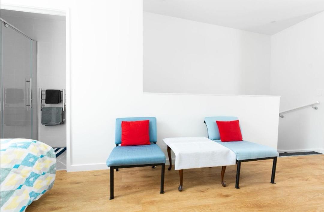 Newly Built In Cbd * Wellington