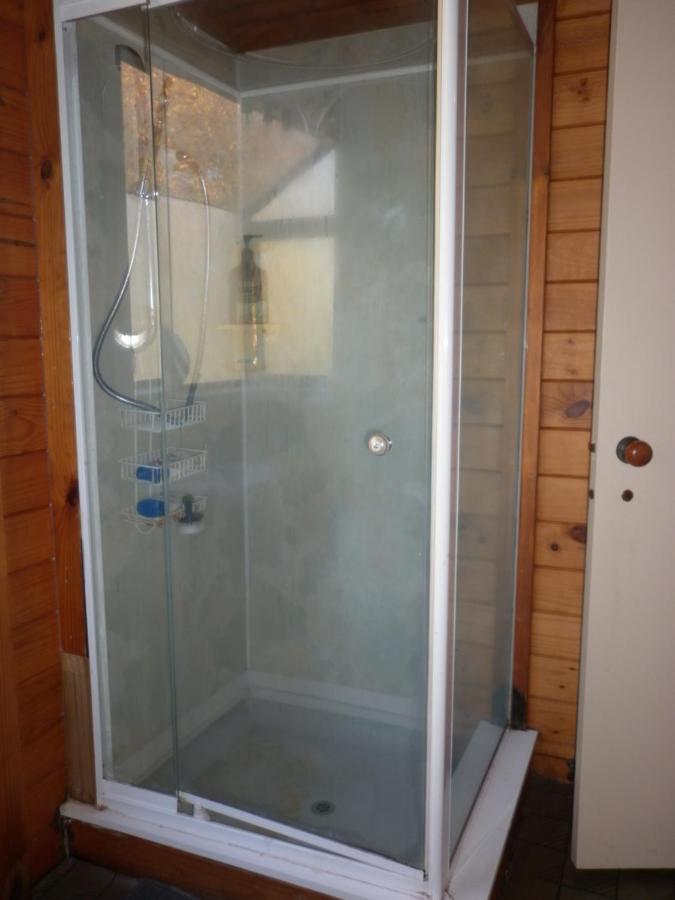 A 5 Minutes' Walk To The Beach Homestay