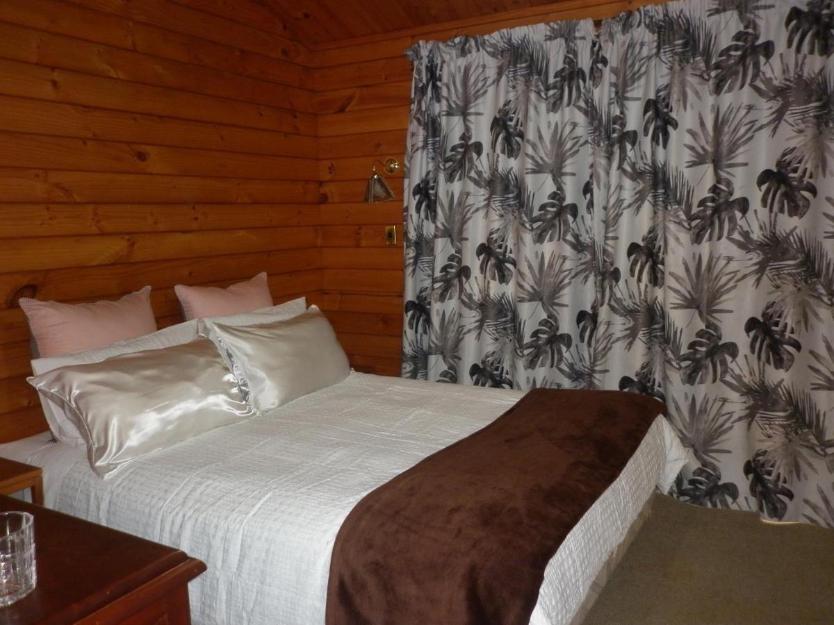 Homestay A 5 Minutes' Walk To The Beach Wellington