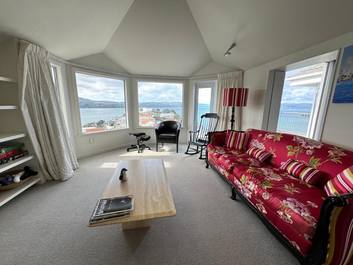 Super Large Seaview House *
