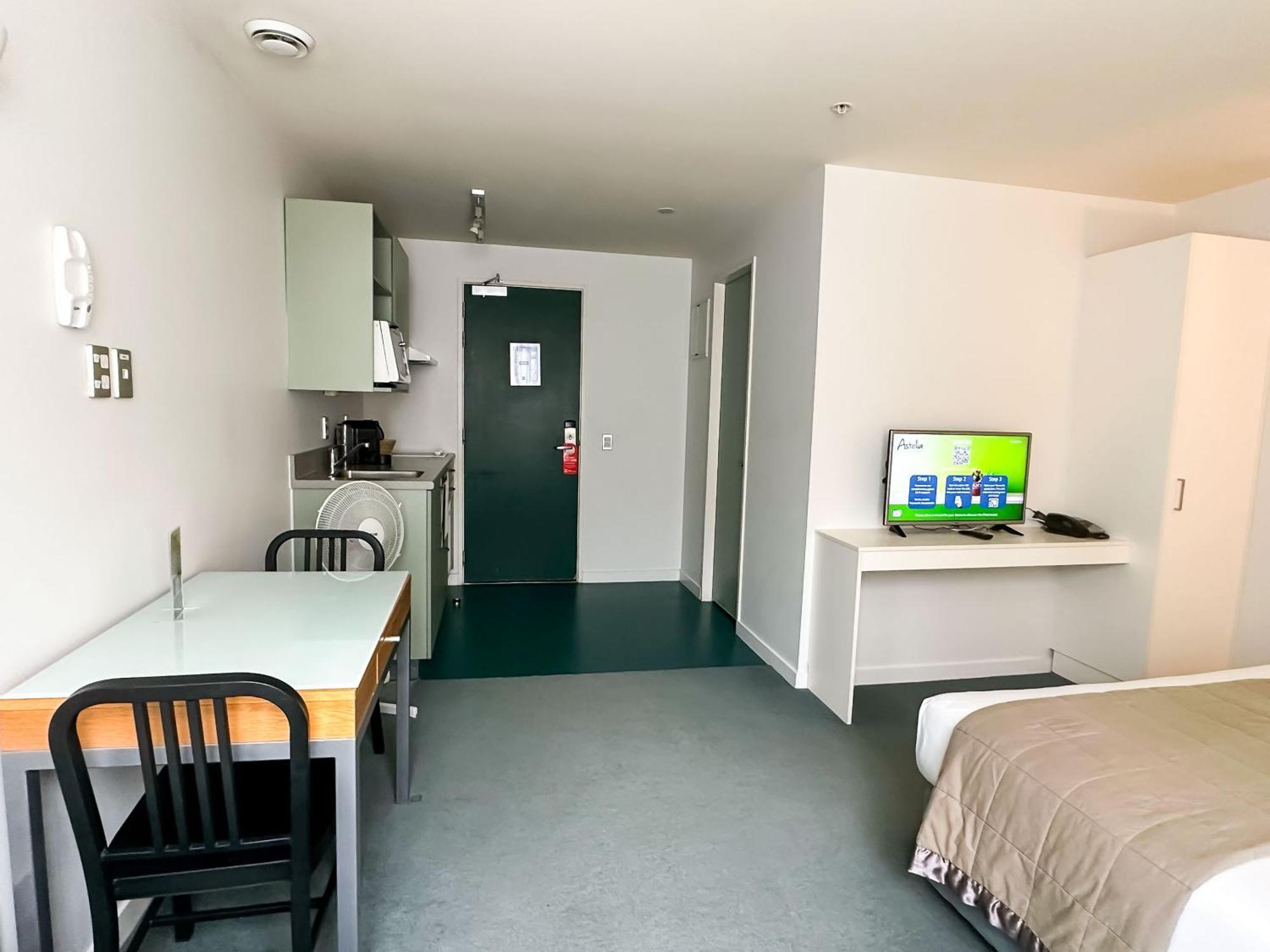 Aparthotel Astelia 4*