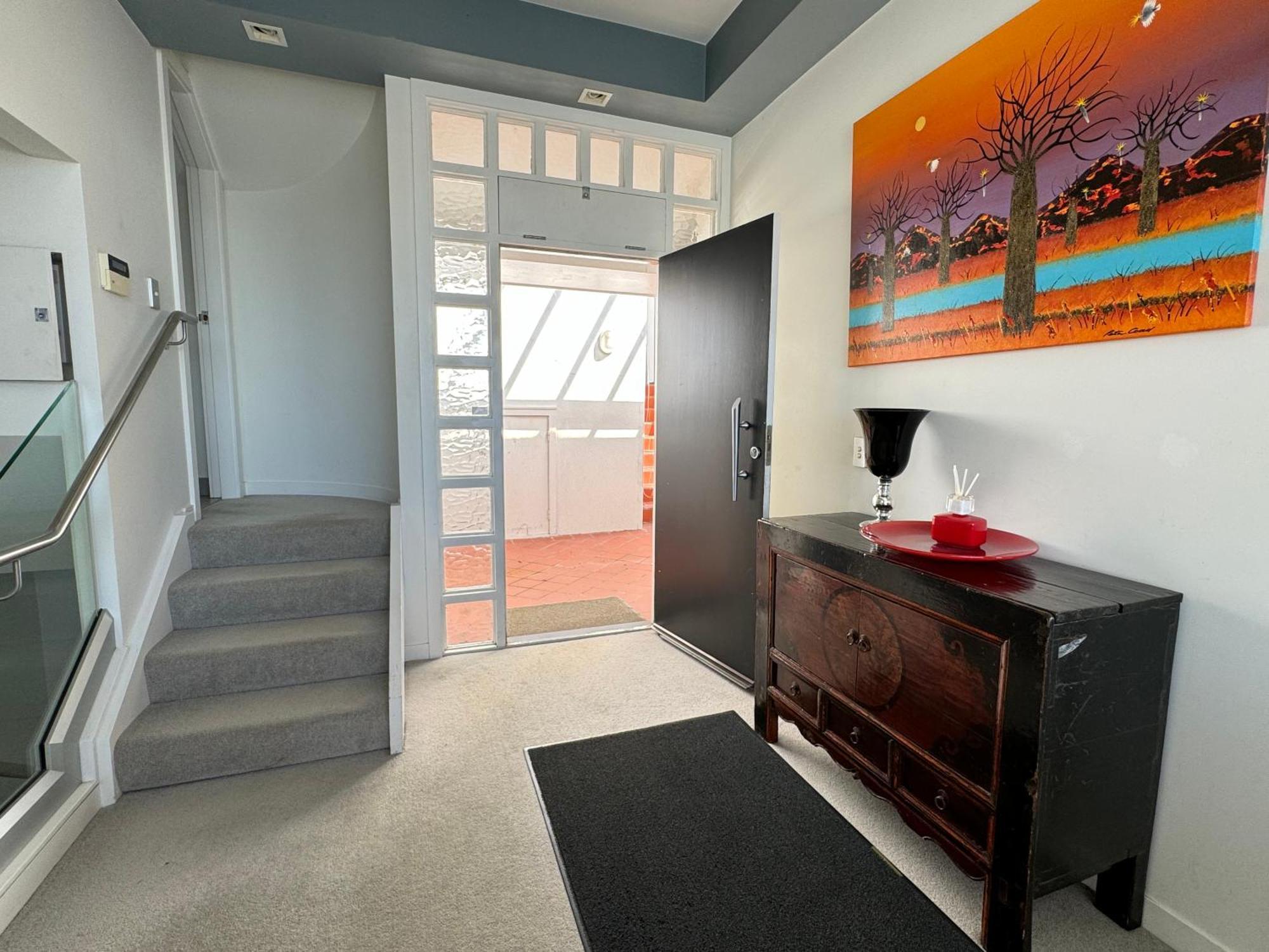 Super Large Seaview House Villa Wellington