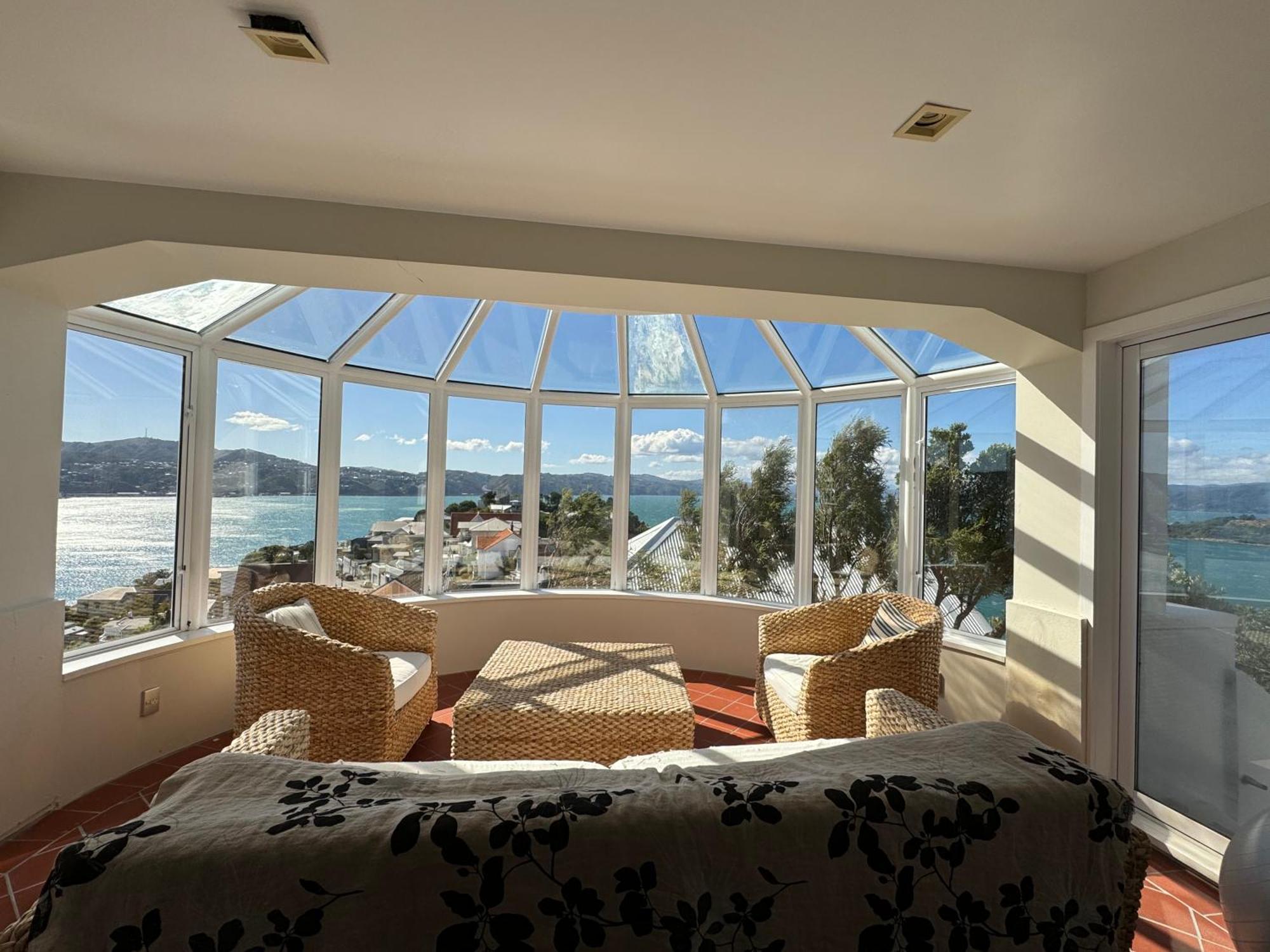 Super Large Seaview House * Wellington