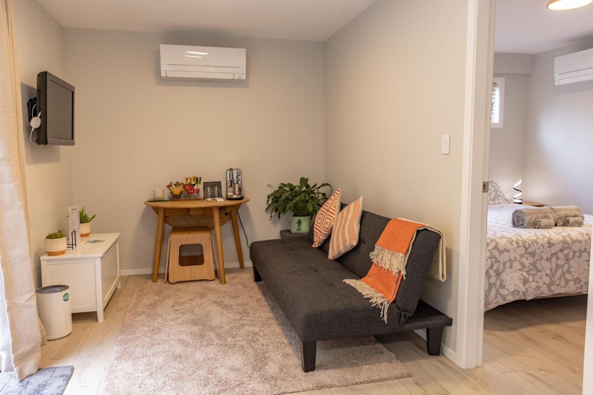Back Garden Flat With Free On Street Parking And Fiber Wifi - 15 Mins To Ferry, Stadium, Cbd * Wellington