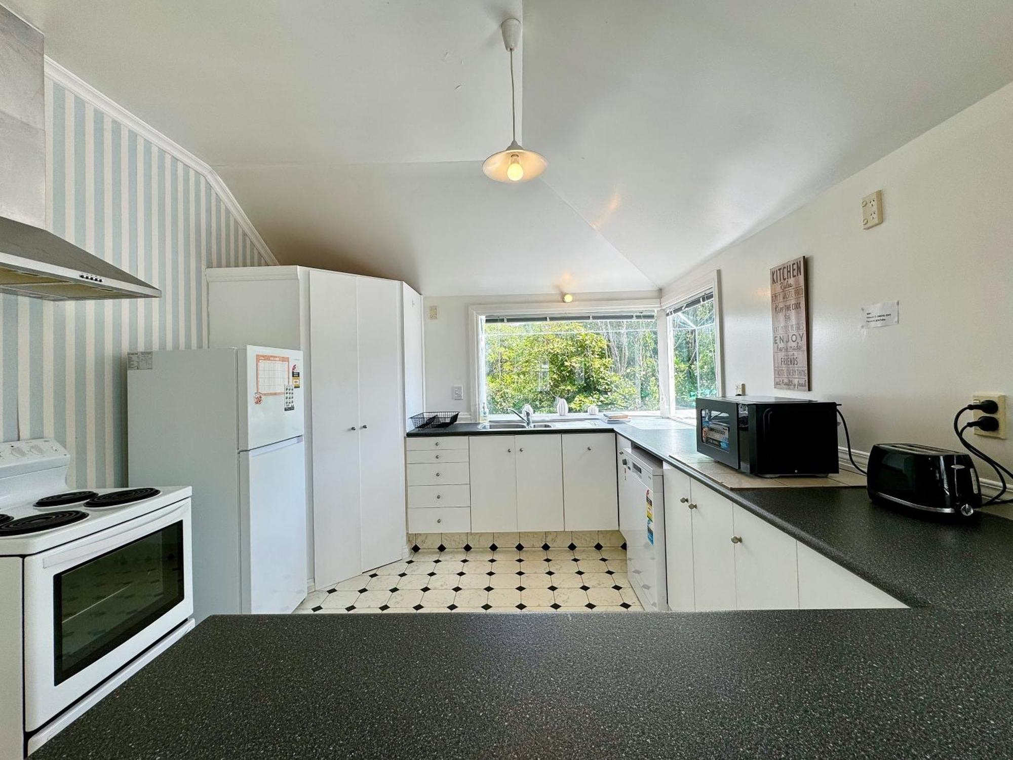 Harbourview Khandallah Charm Wellington