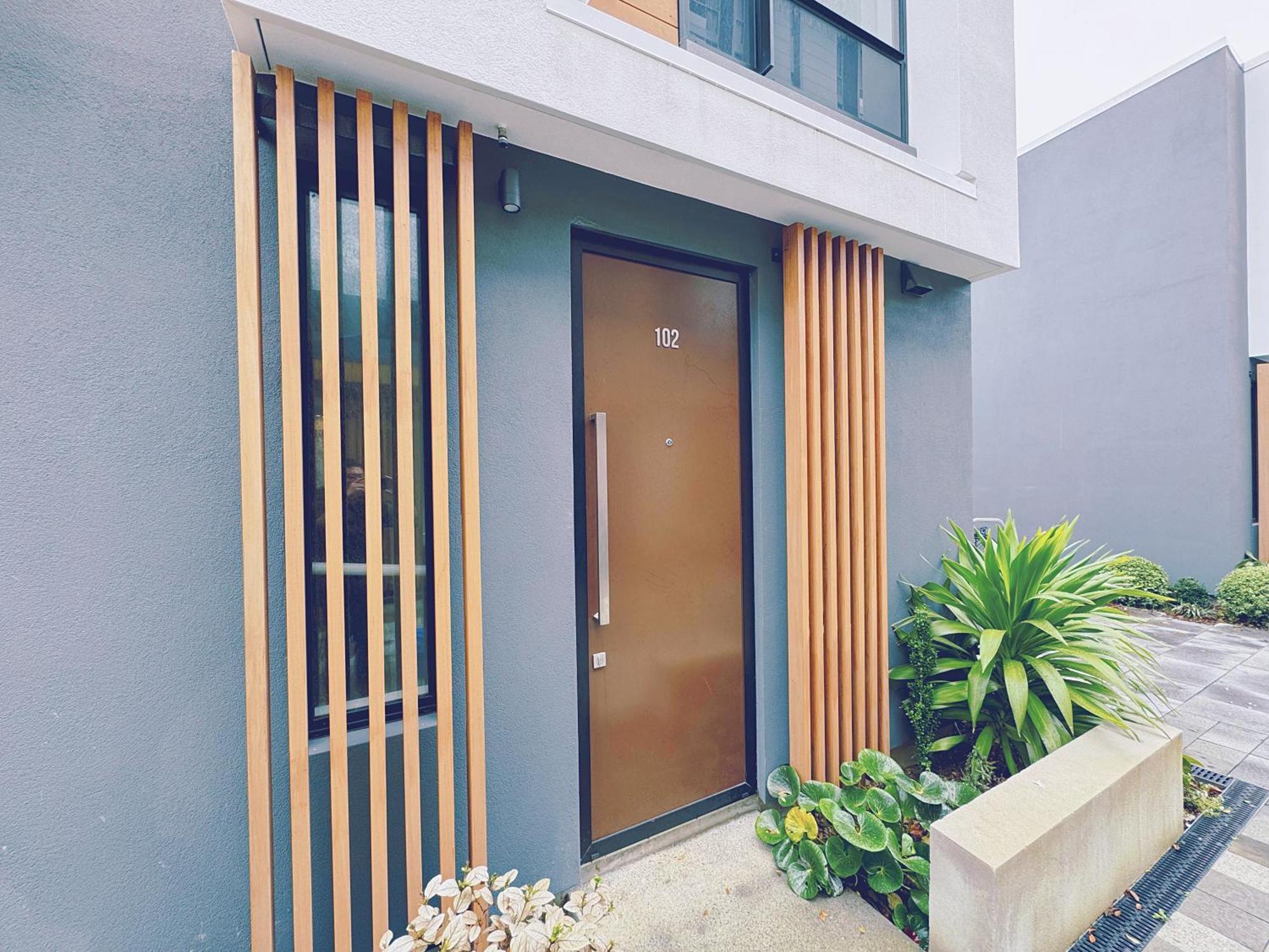 Luxurious New 2br In Wgtn Cbd *
