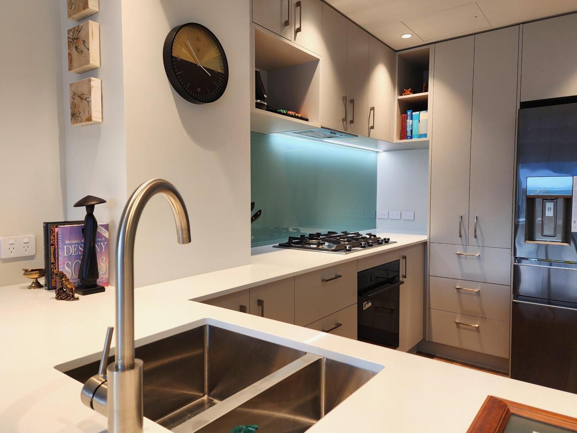U On Oriental Parade Apartment *