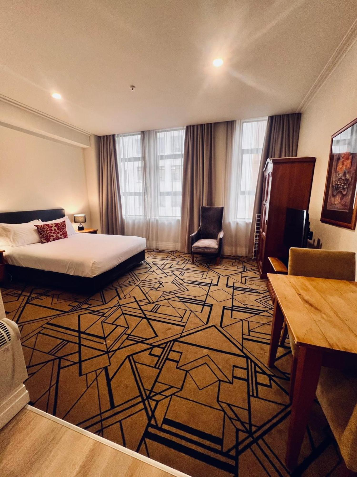 Aparthotel Quest 4*
