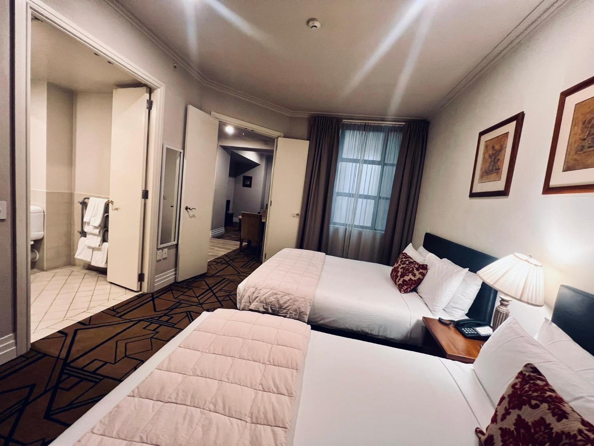 Quest Aparthotel 4*