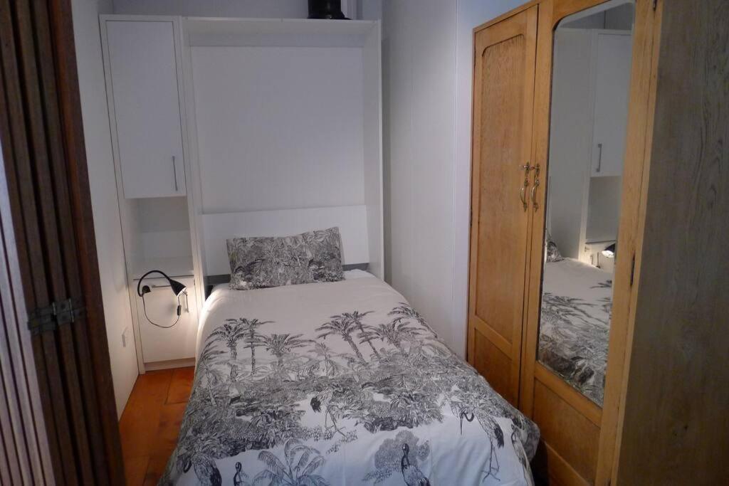 Apartment Compact Cutie - Cuba Mall,