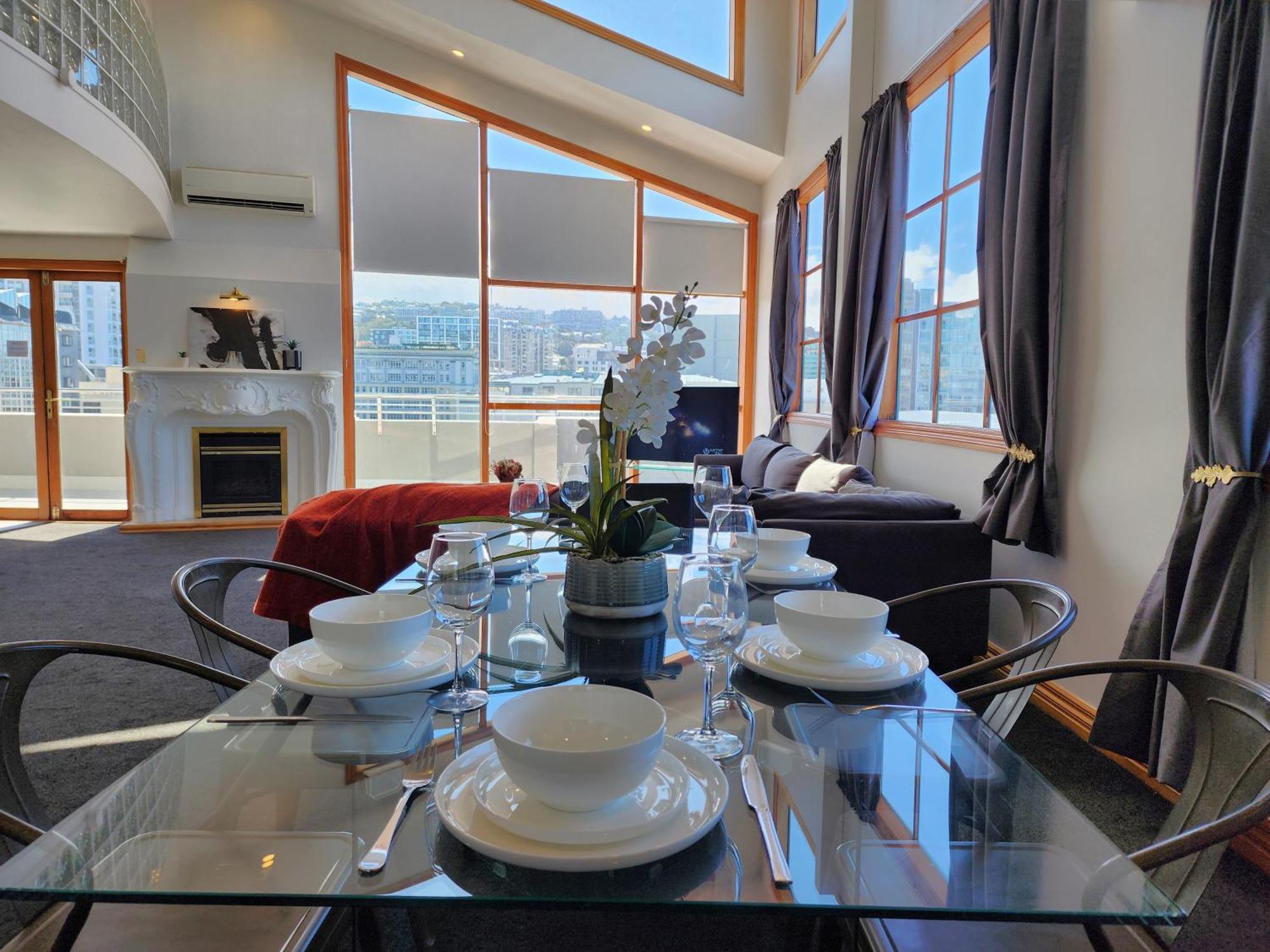 U On Courtenay Apartment *