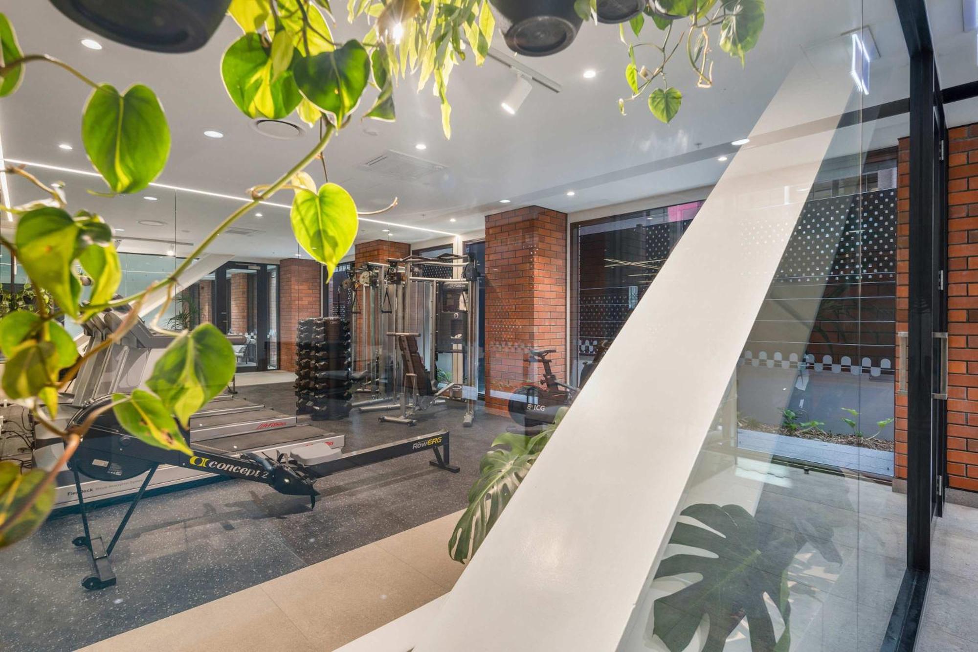 Perfectly Paired - Your Dual Escape Apartment *