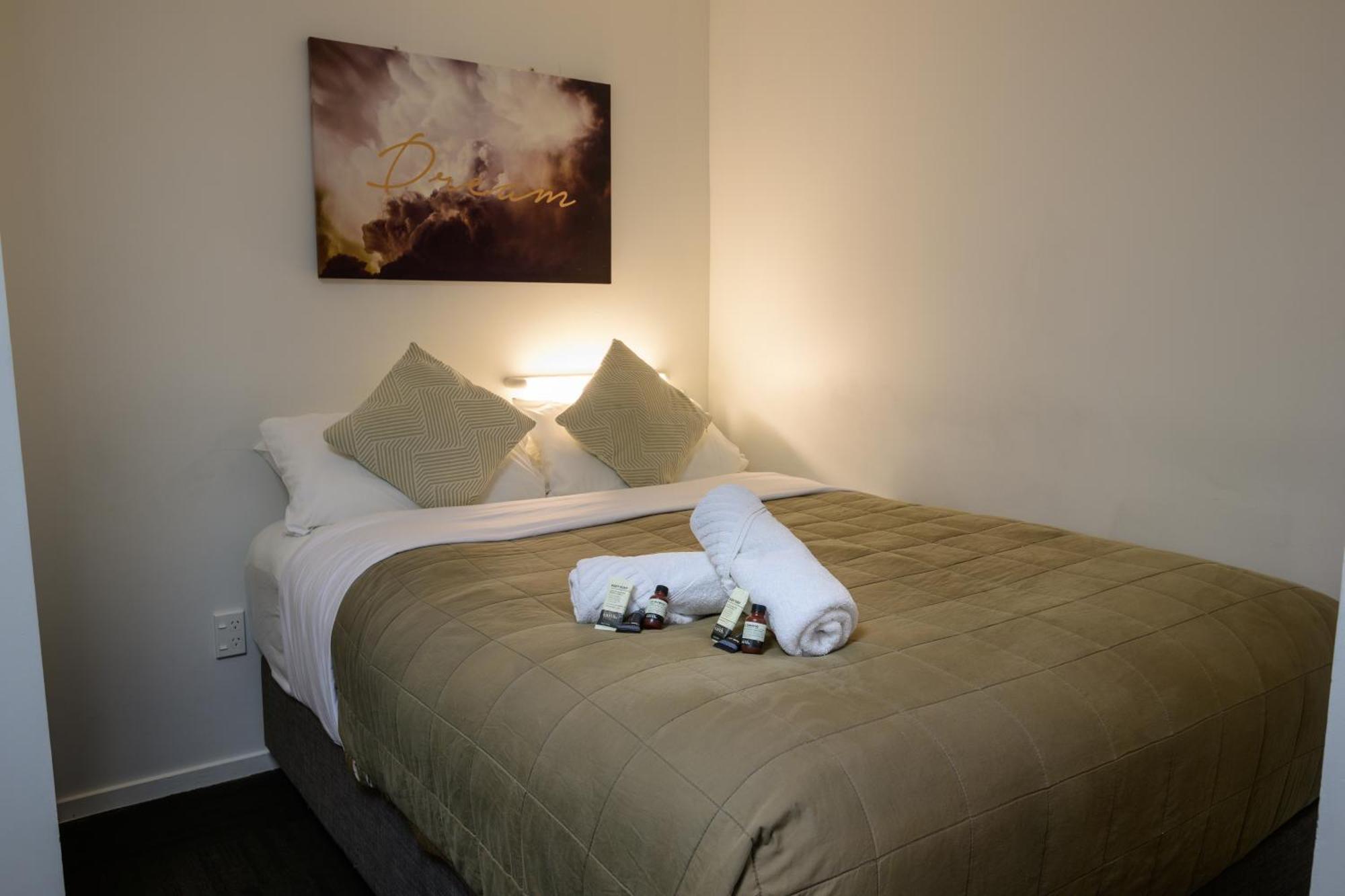Hostel Trek Global Backpackers