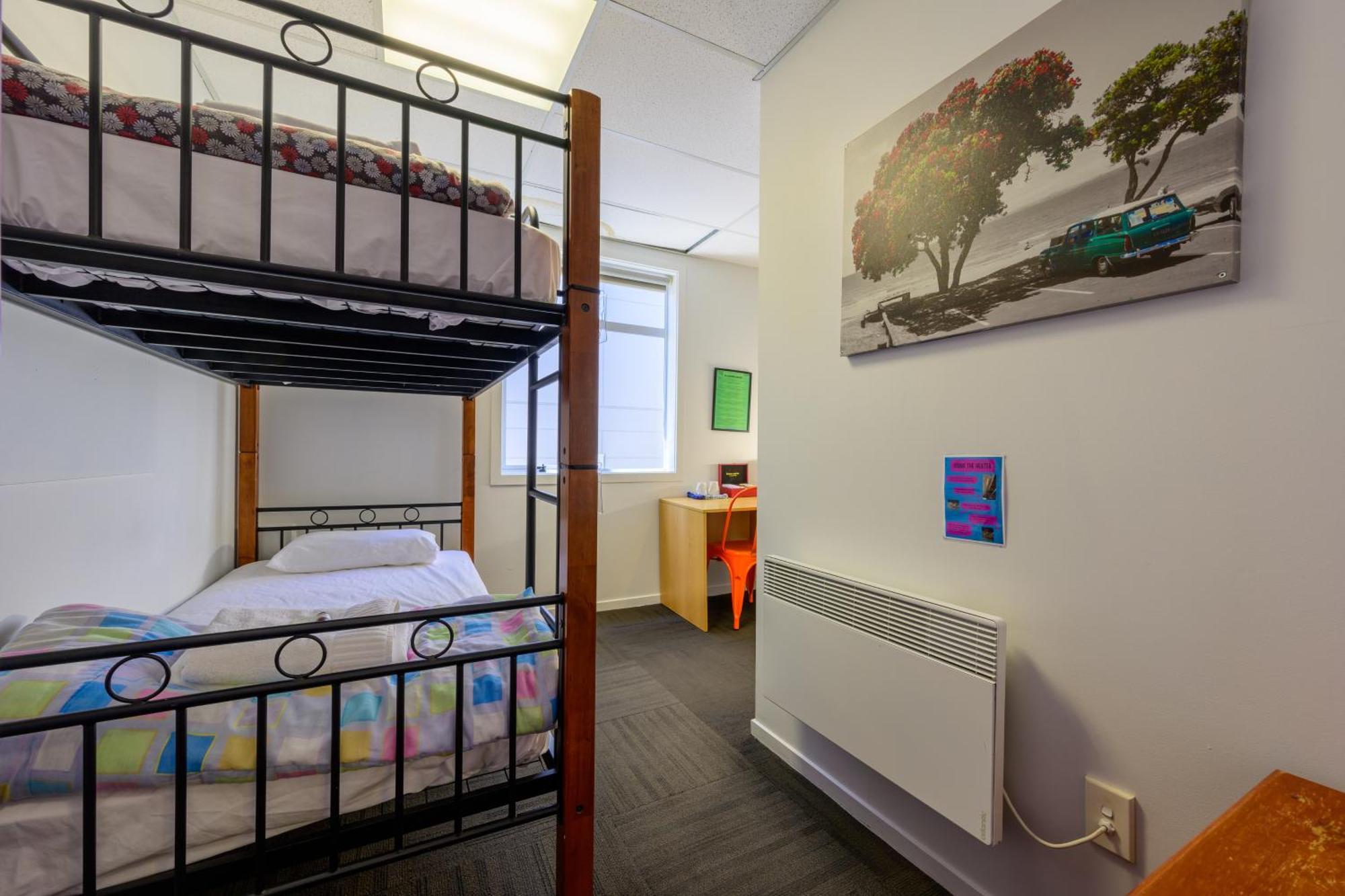 Hostel Trek Global Backpackers