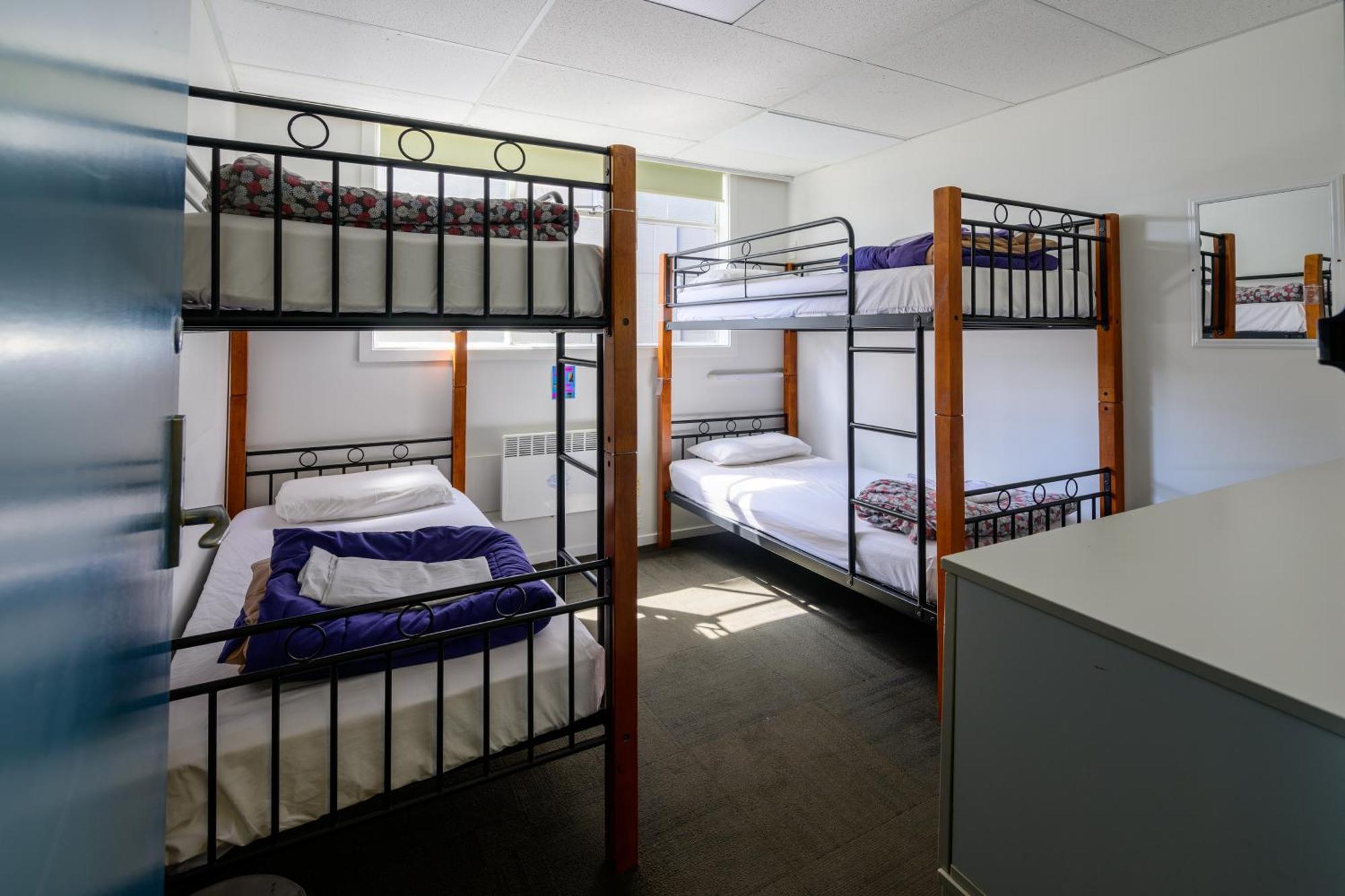 Hostel Trek Global Backpackers *