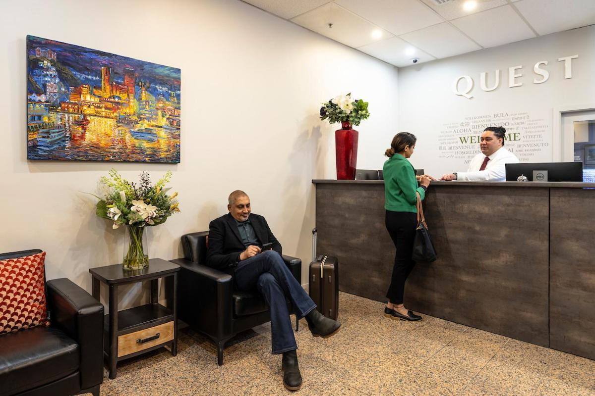 Quest On Johnston Serviced Aparthotel 4*
