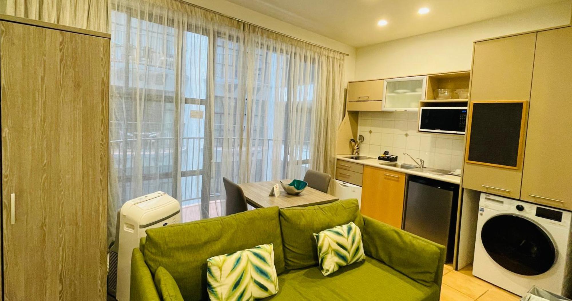 Quest Atrium Apartment Hotel Aparthotel