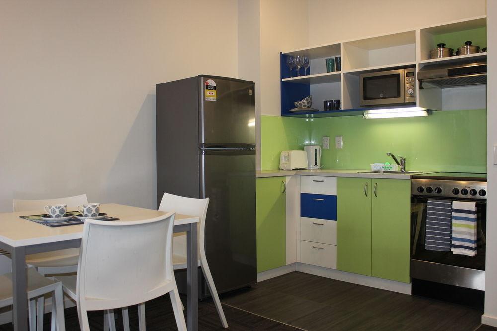 Apartment 222 Willis *