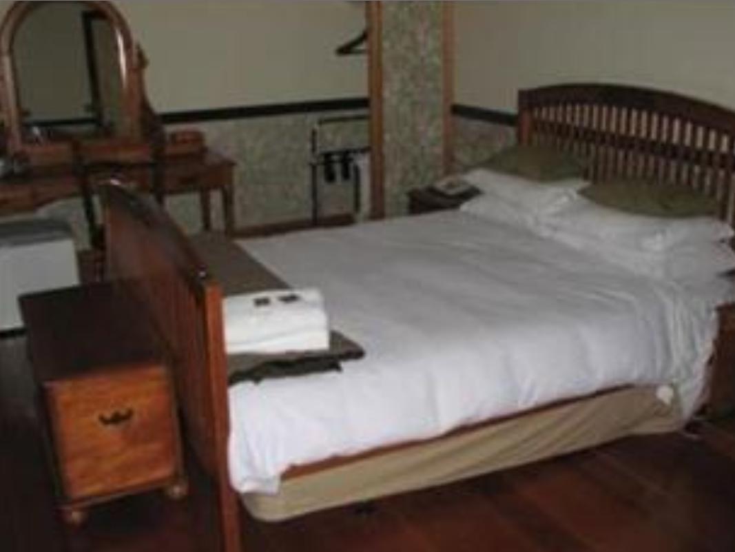Shepherds Arms Hotel 3*
