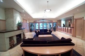 Brentwood 3* Wellington