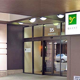 Aparthotel Quest On Johnston Serviced 4*