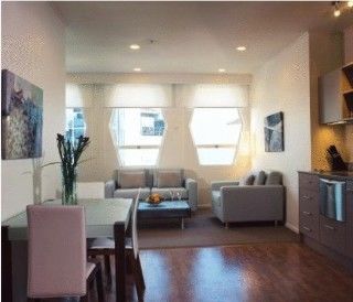 Quest On Lambton Serviced 4*