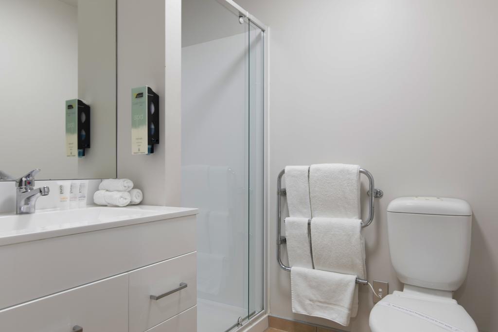 Quest Atrium Apartment Hotel 4*