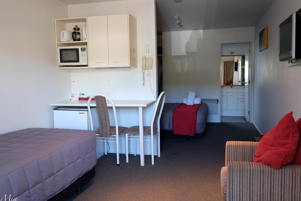Marksman Motor Motel Wellington