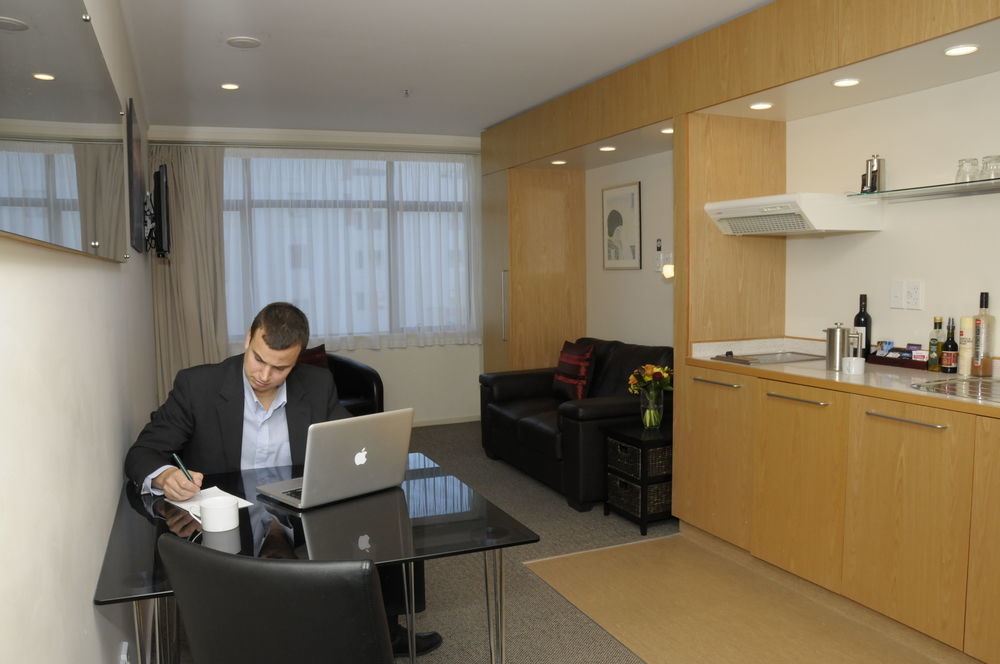 Quest On Johnston Serviced Aparthotel