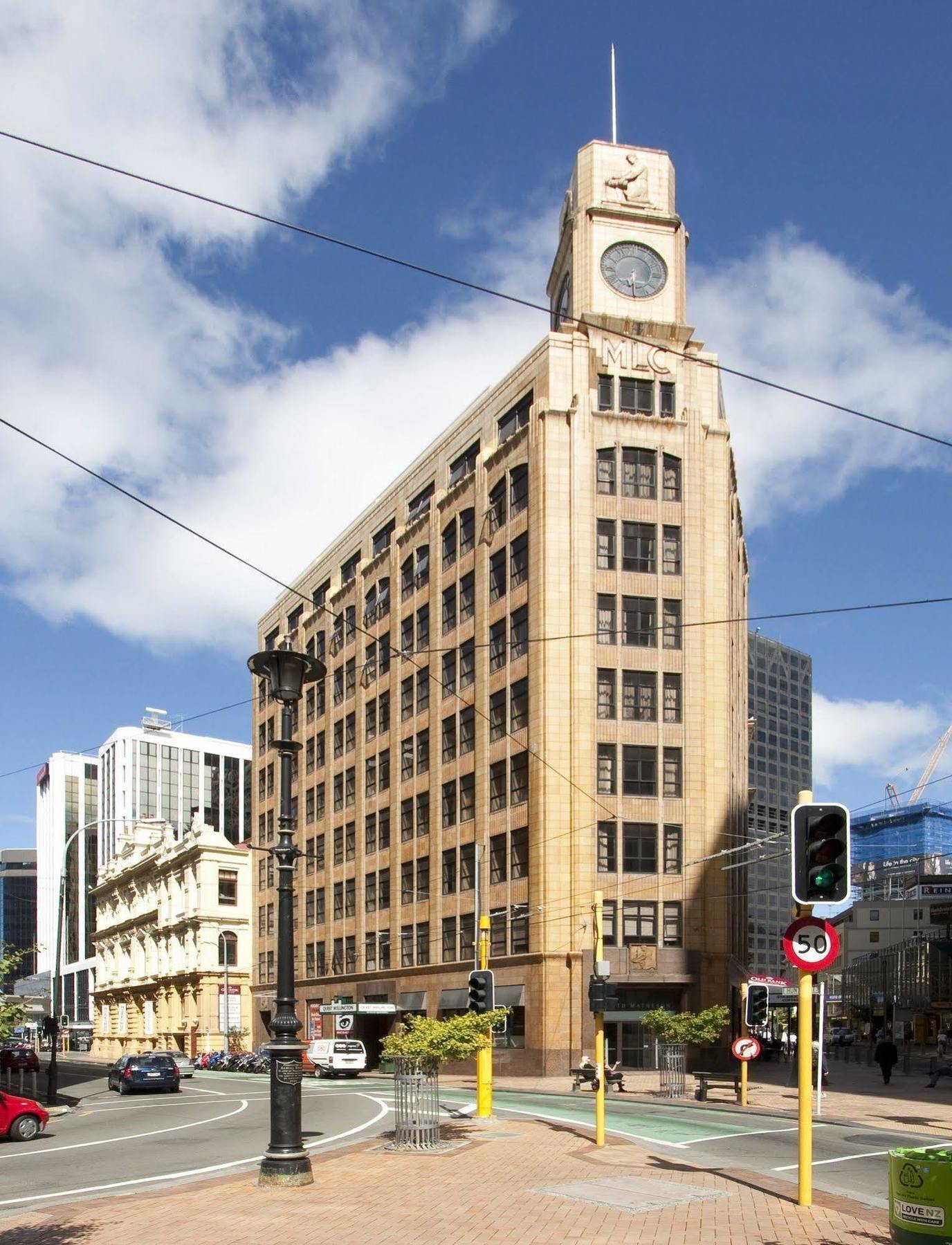 Quest 4* Wellington