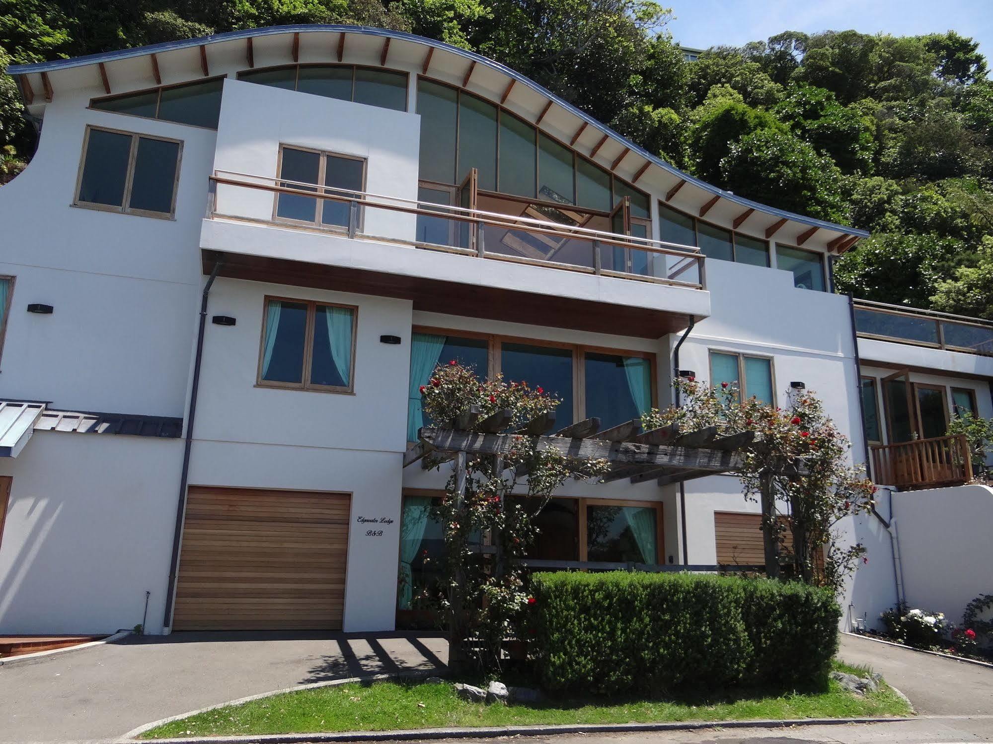 Edgewater 4* Wellington