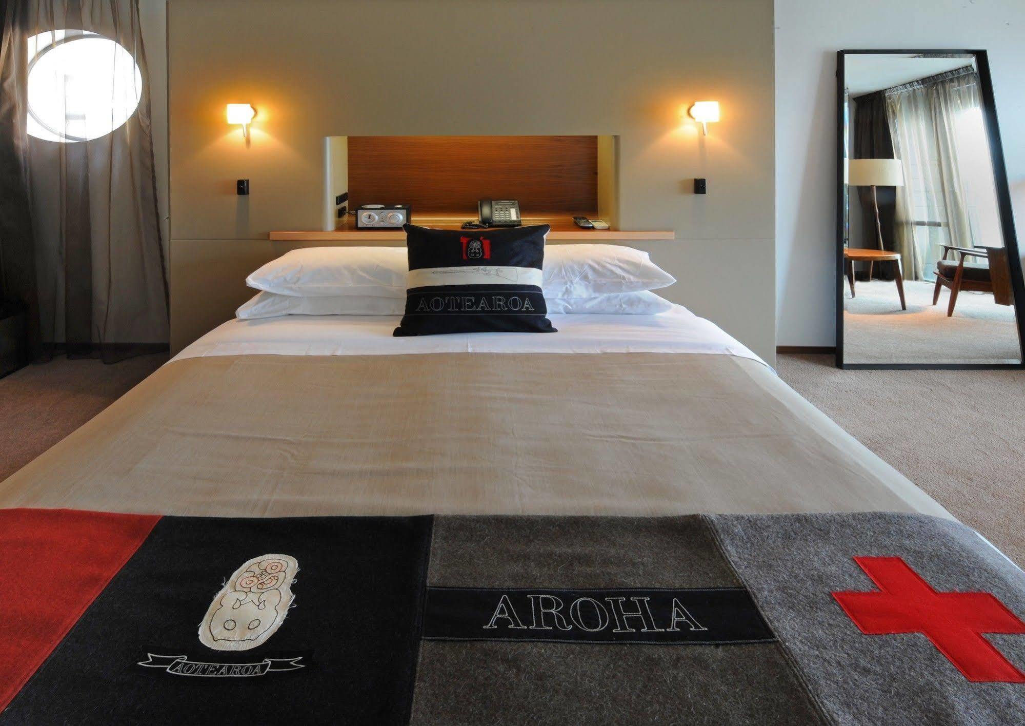 Ohtel Hotel