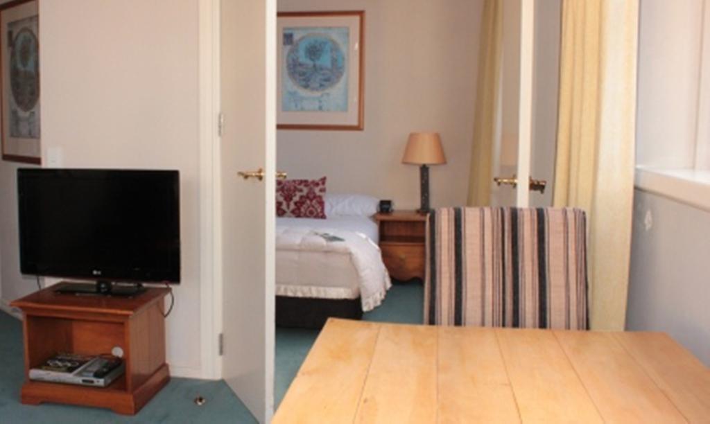 Quest Aparthotel 4*
