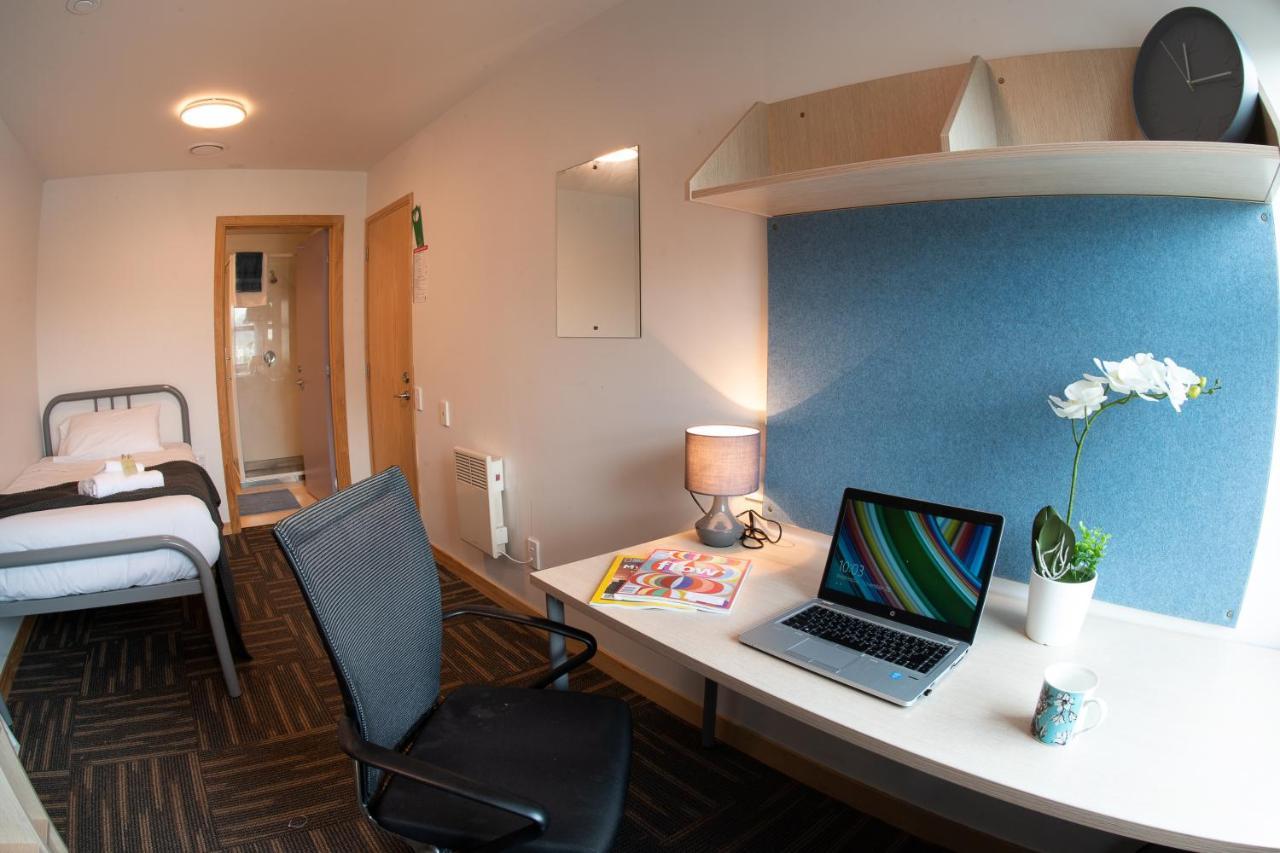 Hostel Katharine Jermyn Hall *